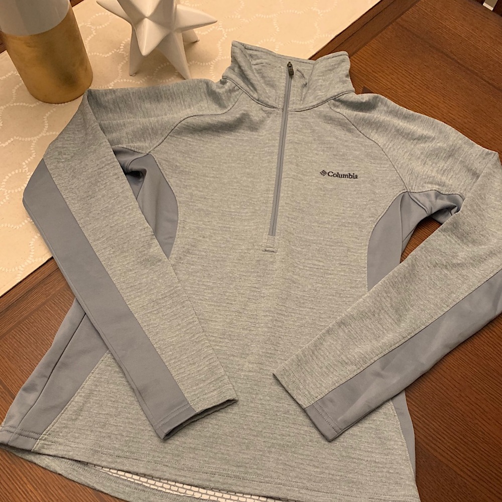 Columbia Women’s Quarter Zip Pullover